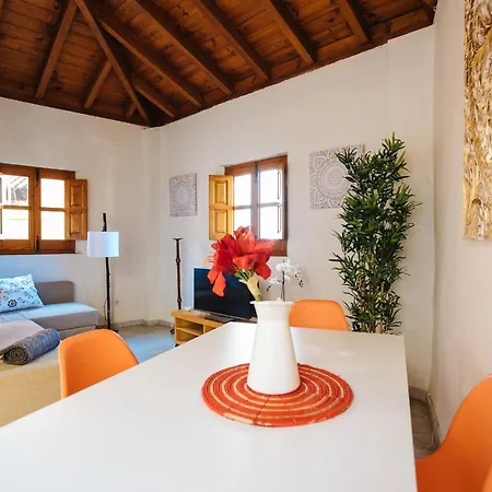 Divi Centro Apartman *